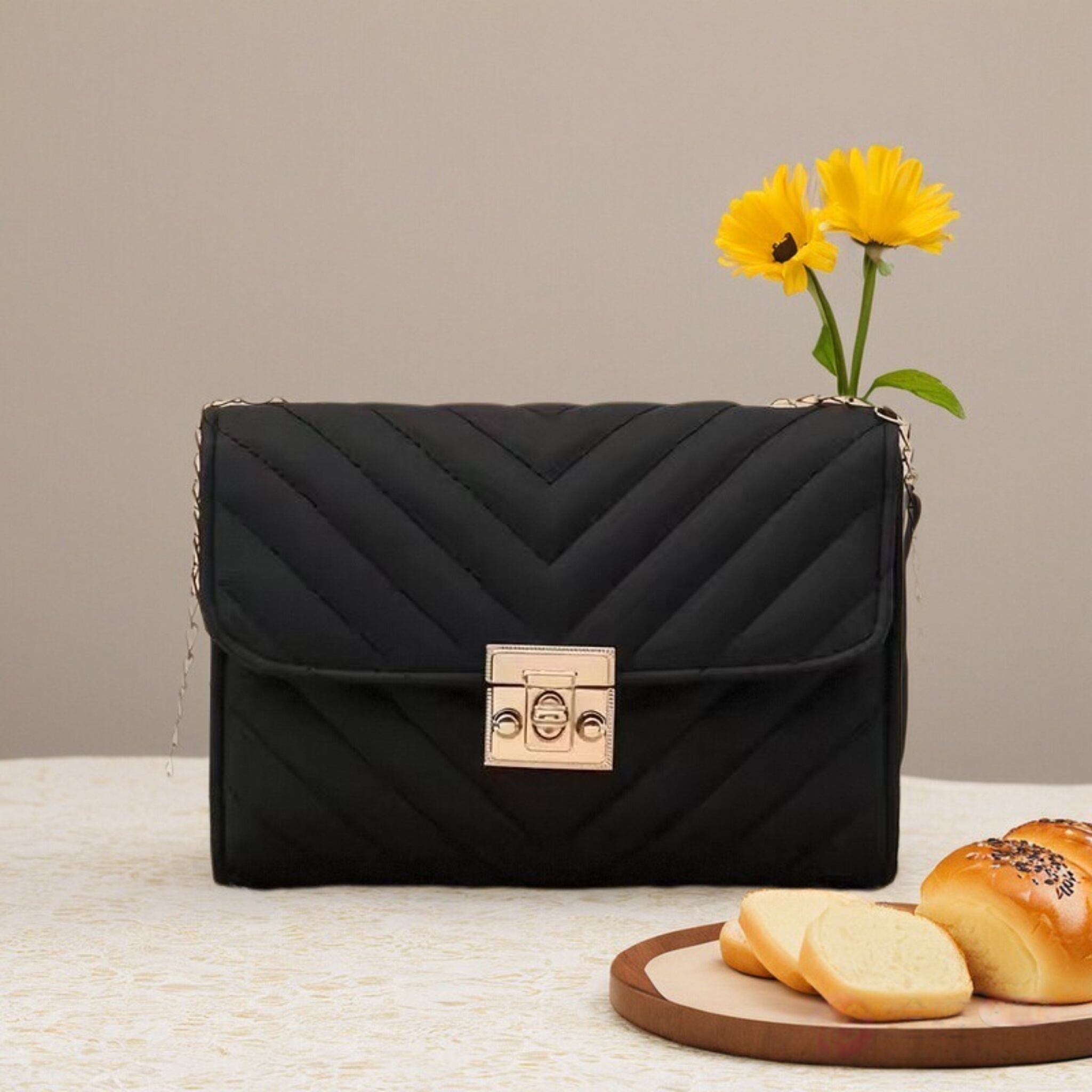 Luxury V-Chevron Quilted Chain - Women'S Shoes Louis Vuitton ulasan dan harga