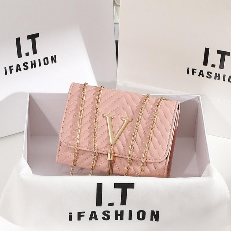 Elegant V-Quilted Chain Crossb - Women'S Shoes Louis Vuitton ulasan dan harga